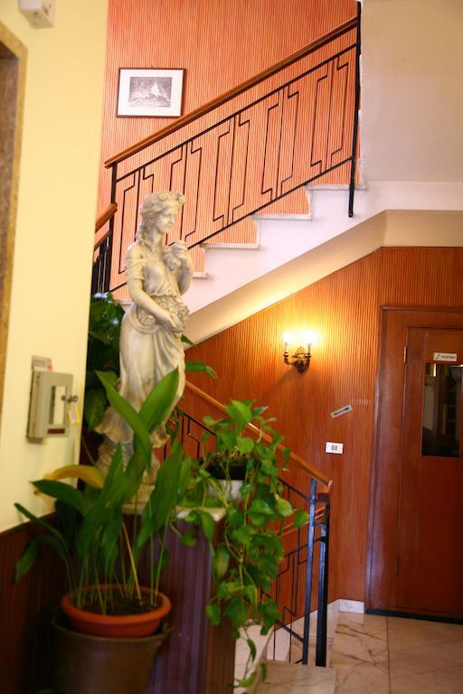 Hotel Eliseo Fiuggi Bagian luar foto