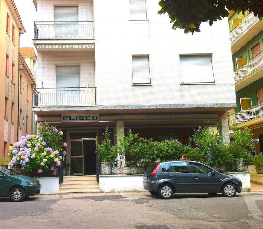 Hotel Eliseo Fiuggi Bagian luar foto