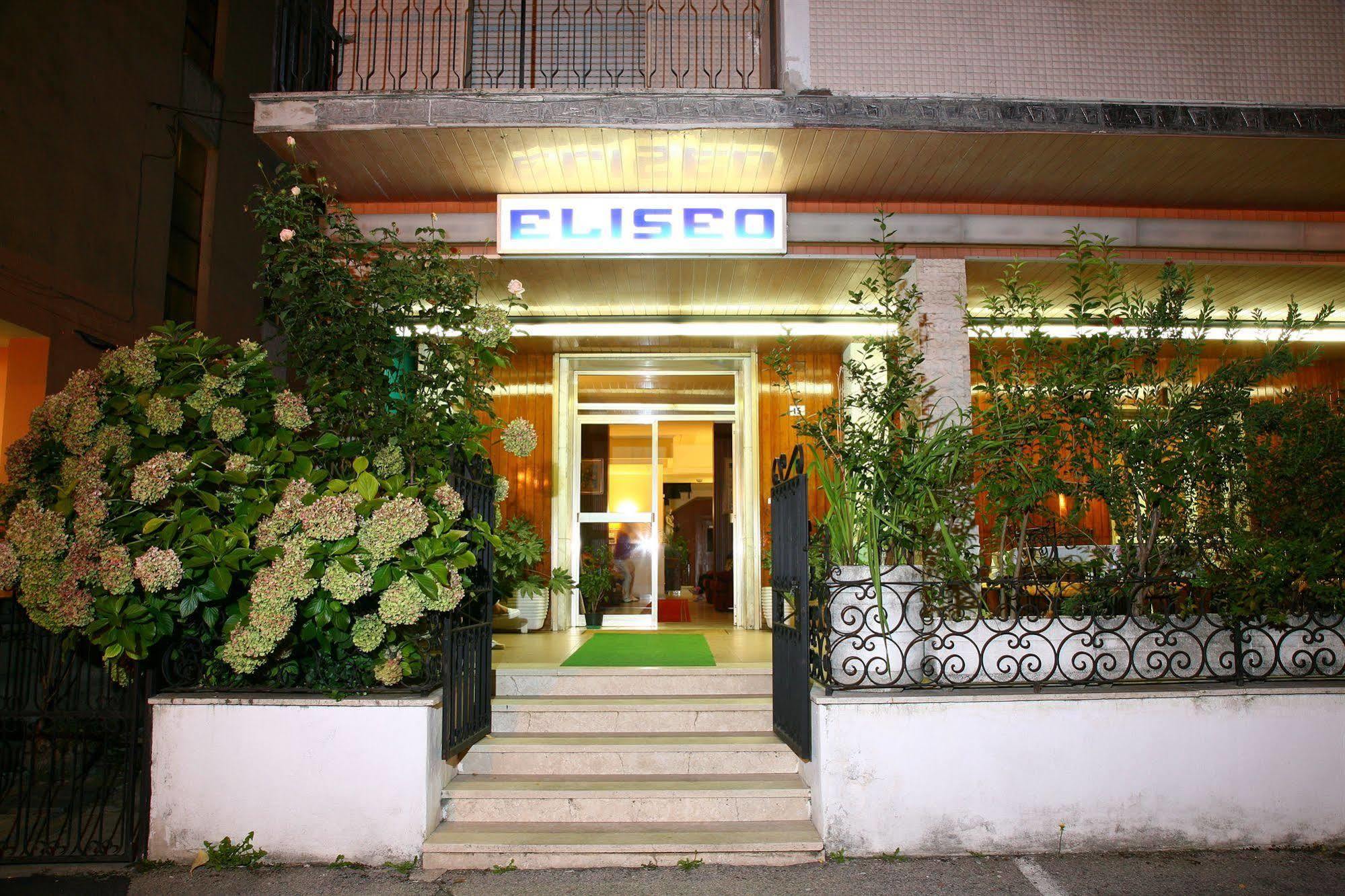 Hotel Eliseo Fiuggi Bagian luar foto
