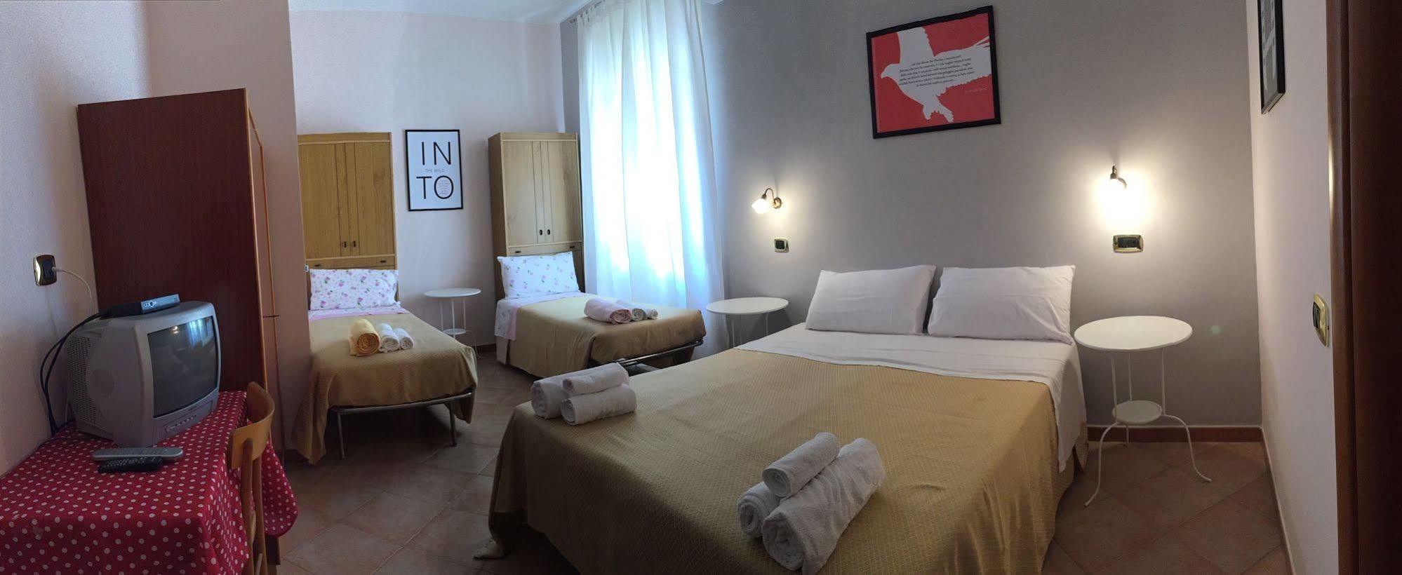 Hotel Eliseo Fiuggi Bagian luar foto