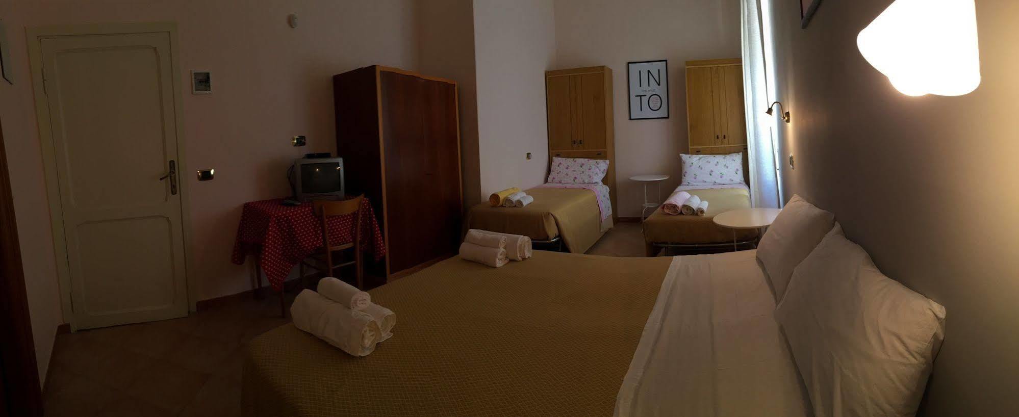 Hotel Eliseo Fiuggi Bagian luar foto